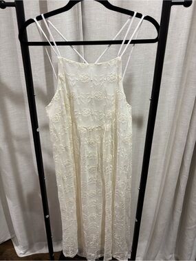 Sleeveless Cream Floral Lace Maxi Dress